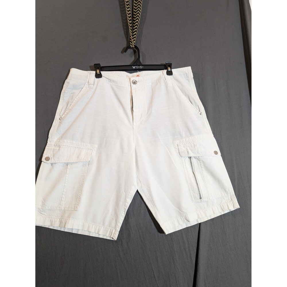 G by Guess Men White Cargo Shorts Size 36 Textured Cotton Zip Pockets Casual